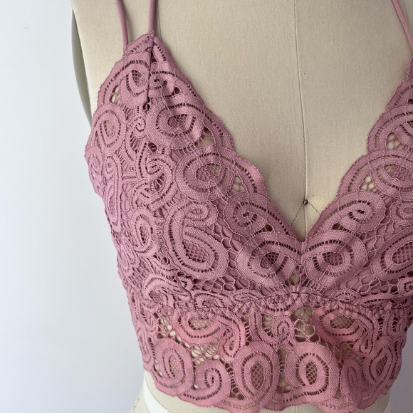 PINK Victoria's Secret Mauve Lace Bralette - Picture 2 of 6